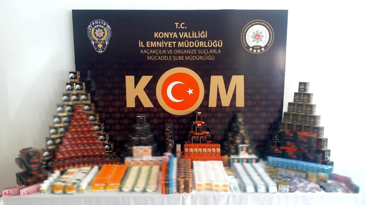 Son Dakika | Konya\'da 6 bin 92 adet kaçak cinsel içerikli ürün ele geçirildi