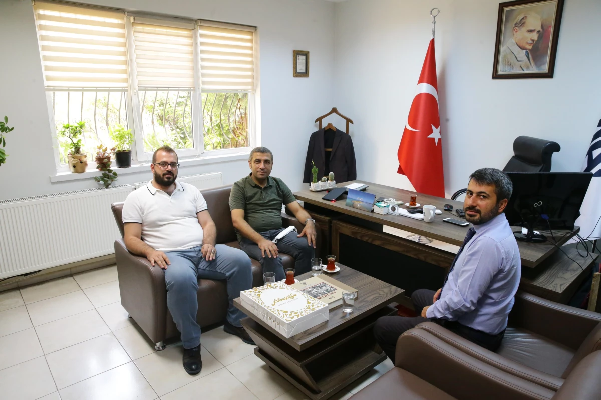MHP Gaziantep Milletvekili Taşdoğan, AA Gaziantep Bölge Müdürü Kocalar\'ı ziyaret etti