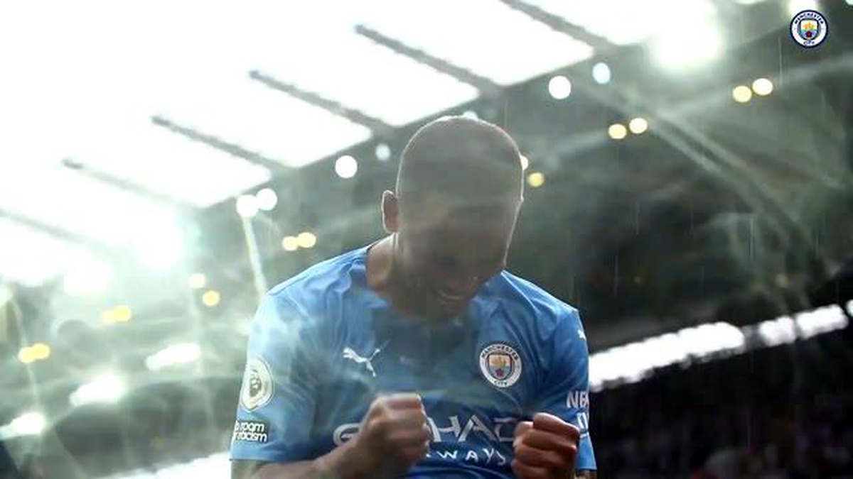 Saha Kenarı Kamerası: Gabriel Jesus\'un Norwich Karşısında Yaptığı Asist Ve Sevinci
