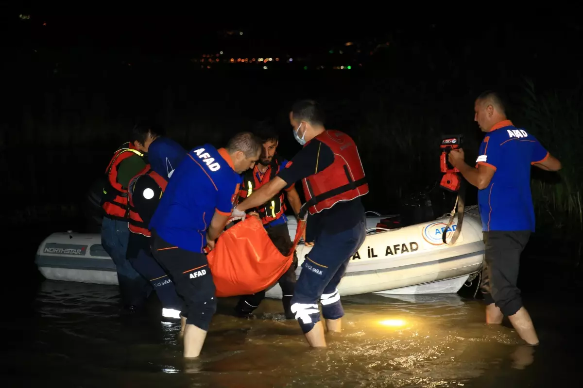 Sakarya\'da serinlemek için göle giren kişi kayboldu