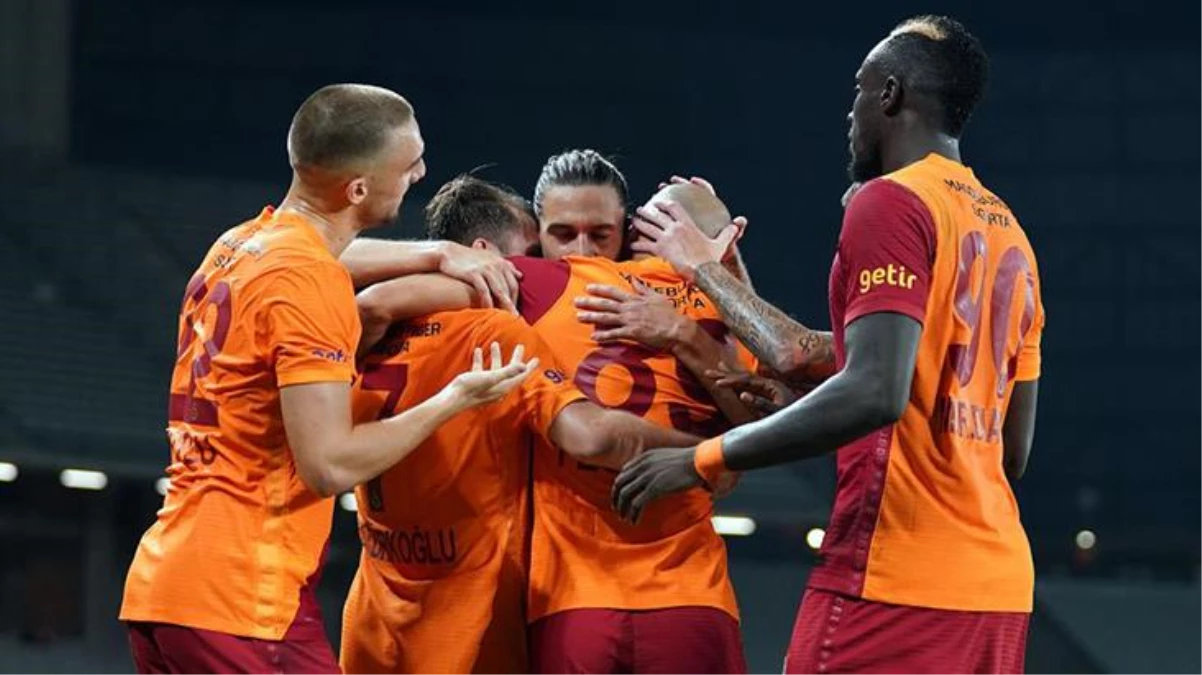 Süper Lig\'in 2. haftasında Galatasaray, geriye düştüğü maçta Hatayspor\'u 2-1 mağlup etti