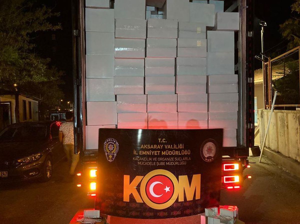 Aksaray\'da 2,7 milyon filtreli sigara kağıdı ele geçirildi