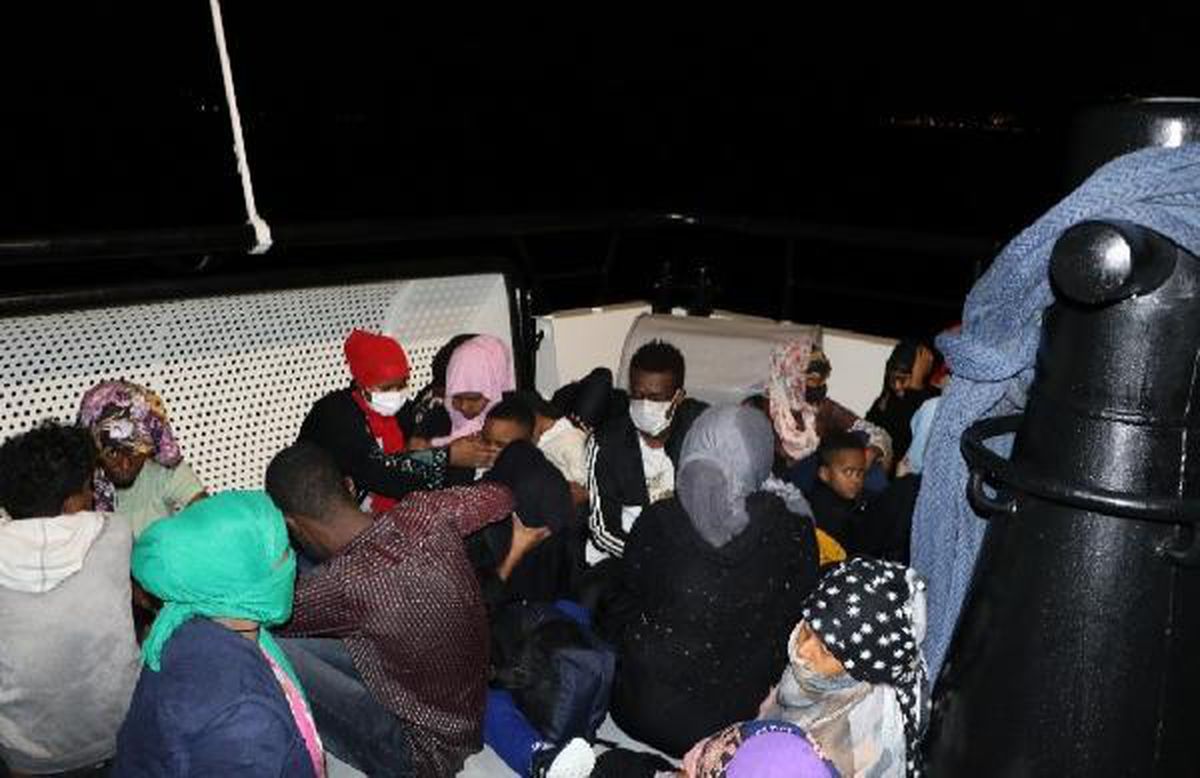 Ayvacık açıklarında 59 kaçak göçmen kurtarıldı