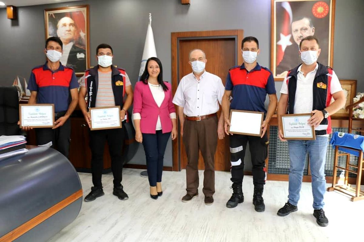 Son dakika haber | Başkan Tekin, itfaiye personeline teşekkür etti