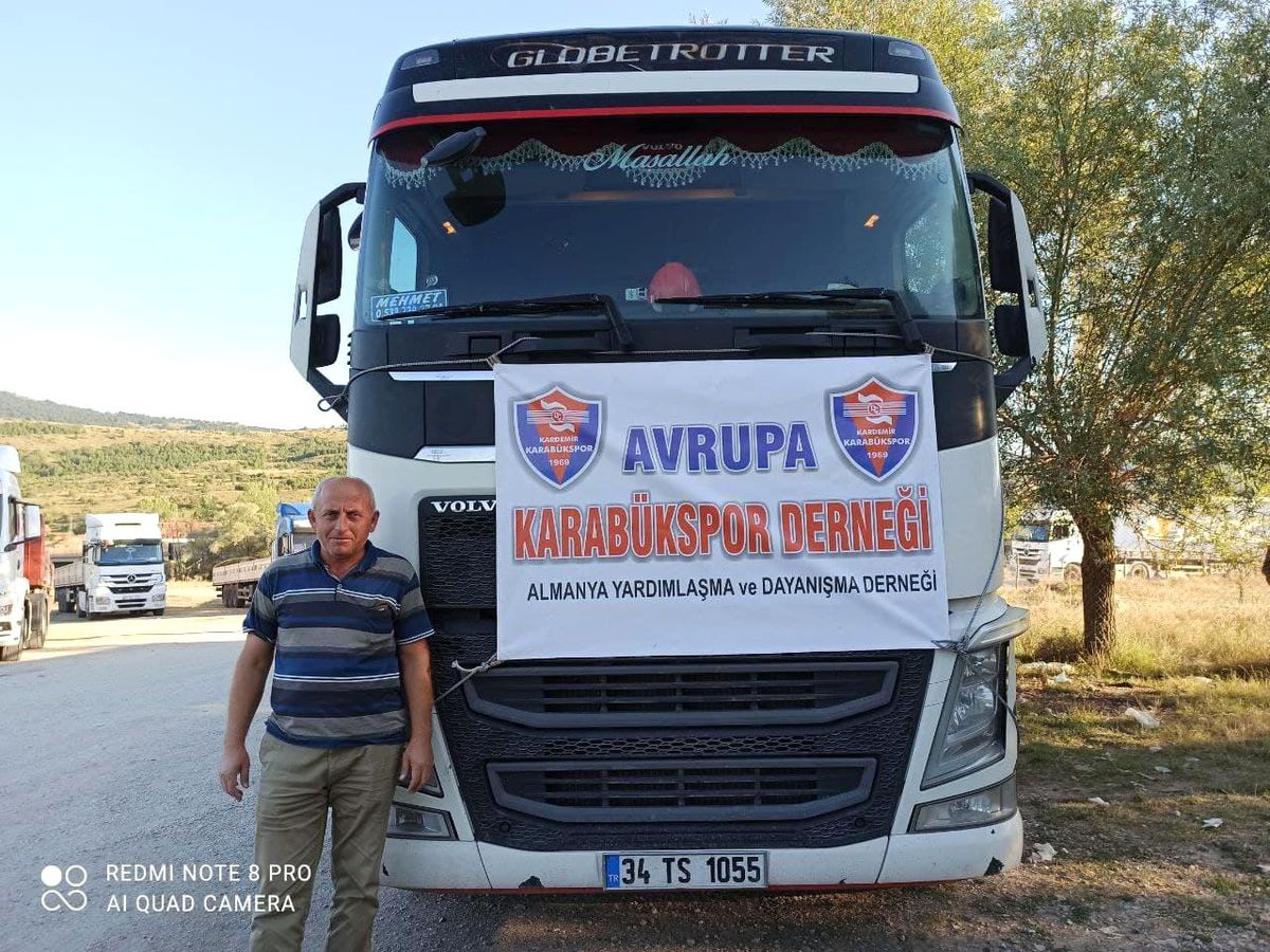 Son dakika haberleri... Gurbetçiler selzedeler için birlik oldu