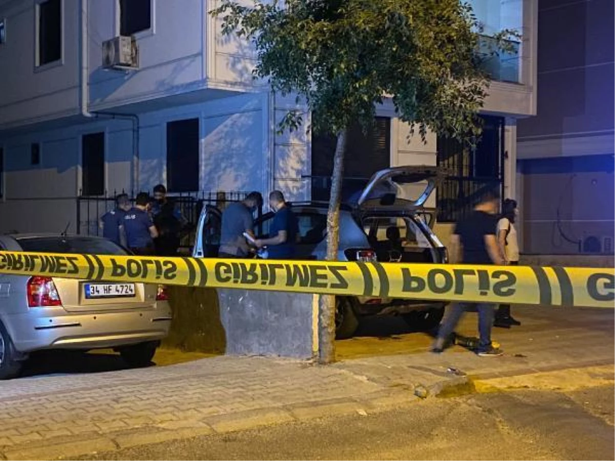 Gece yarısı esrarengiz cinayetler! Anne ve kızı evlerinde bıçaklanmış halde ölü bulundu