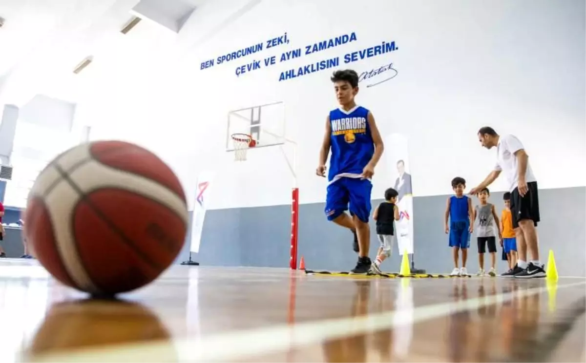 Mersin Büyükşehir, Erkek Basketbol Takımı\'nın Altyapı Seçmelerini Yaptı