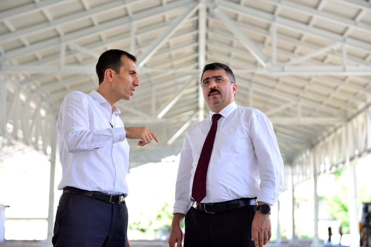 Millet Mahallesi Kapalı Pazar Alanı gün sayıyor