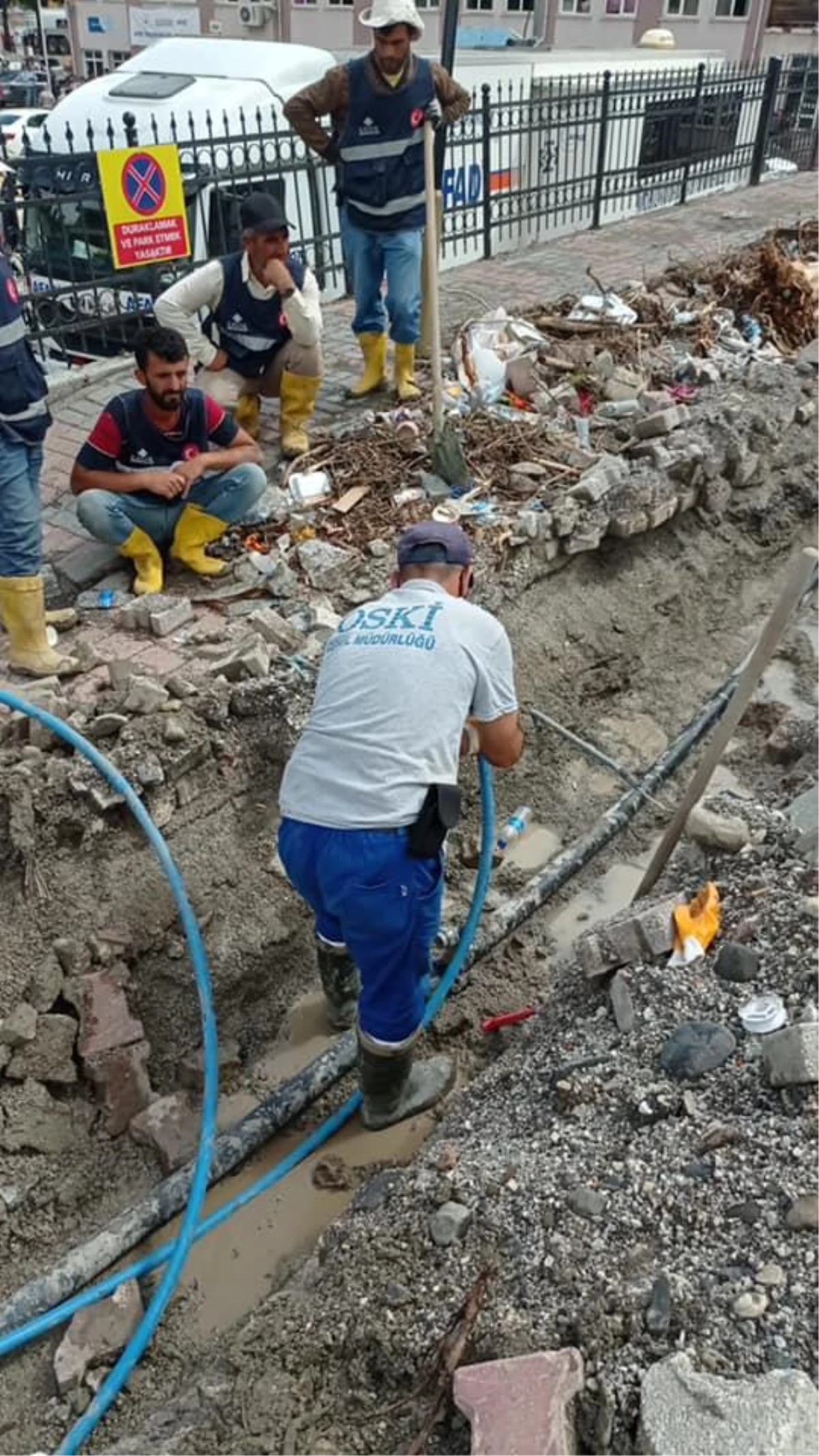 Ordulu ekipler, Bozkurt\'taki sel felaketinde hasar gören içme suyu hatlarını tamir ediyor