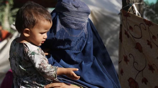 Seyahat ve konaklama platformu Airbnb, 20 bin Afgan mülteciye ücretsiz konut sağlayacağının sözünü verdi