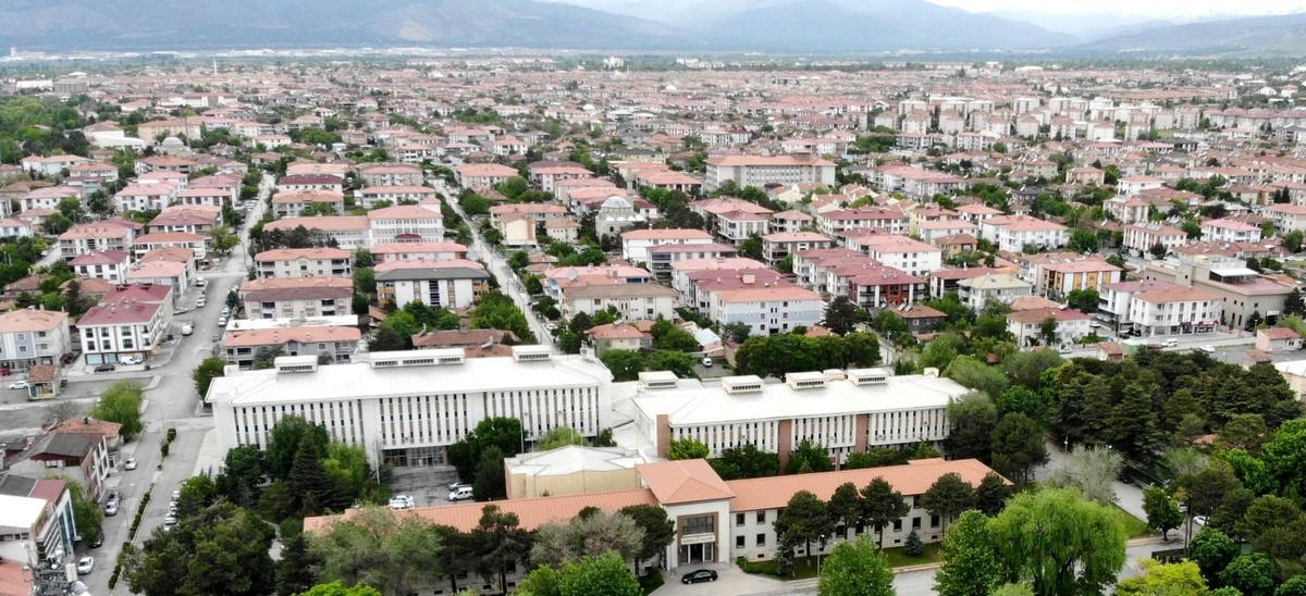 Yüksek fiyatlara daire satılan Erzincan\'da batık rekoru!