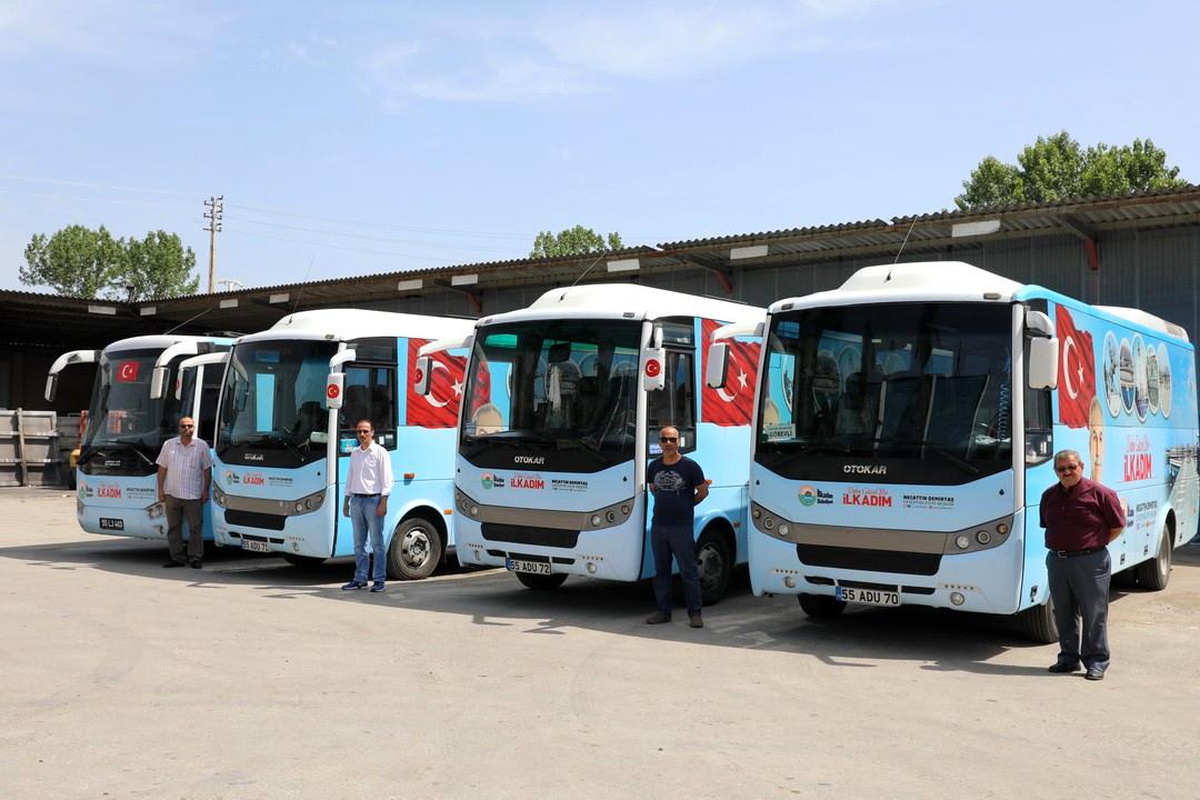 Başkan Demirtaş: "Zor günlerinde vatandaşlarımızın acılarına ortak oluyoruz"