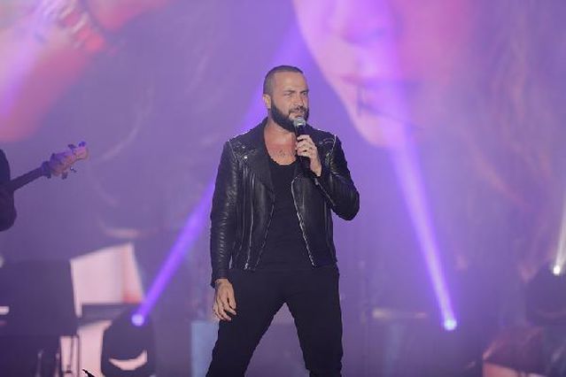 Berkay'dan Ele İnat şarkılar