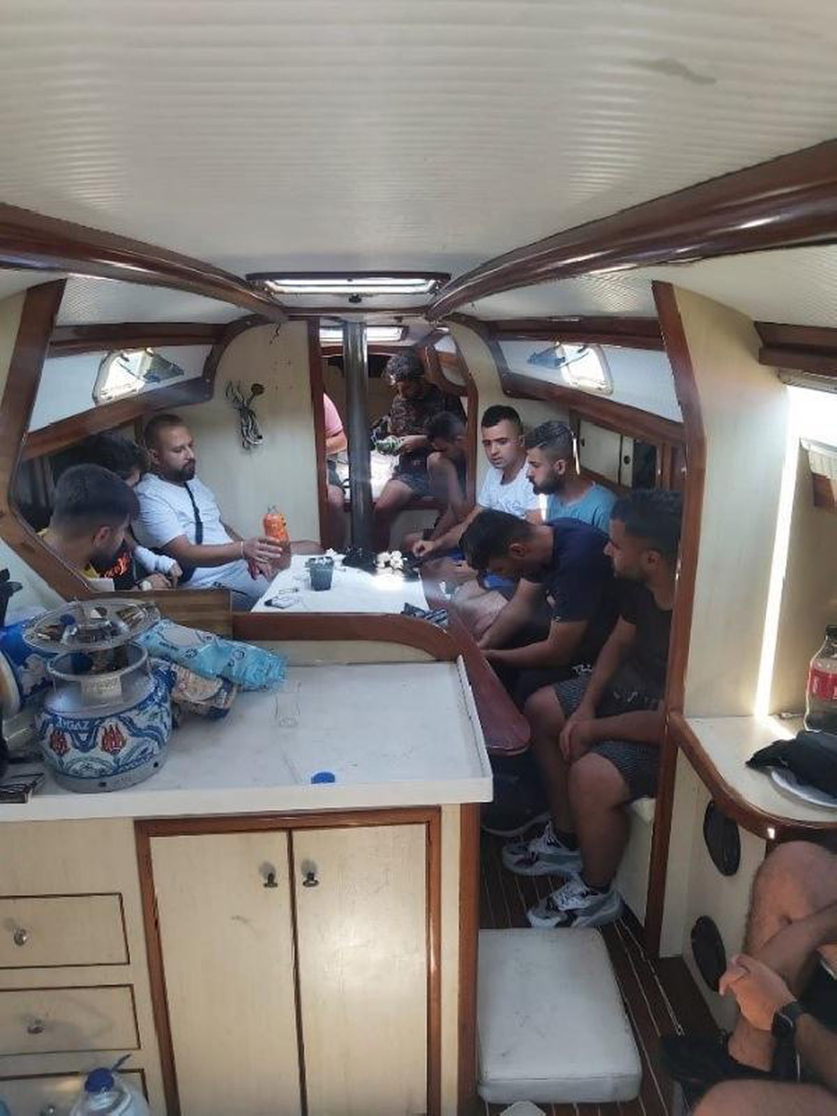 Bodrum\'da 32 kaçak göçmen kurtarıldı