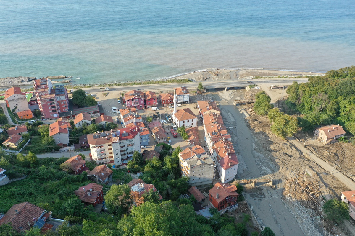 Bozkurt\'ta ilçe merkezinin ardından selin en çok tahrip ettiği köy İlişi oldu