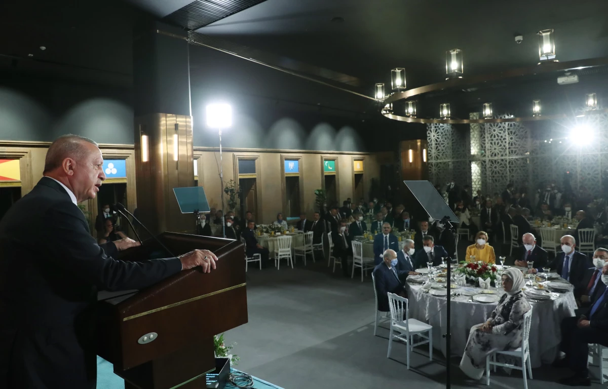Cumhurbaşkanı Erdoğan, Ahlat\'taki etkinliklere katılan büyükelçilere hitap etti Açıklaması