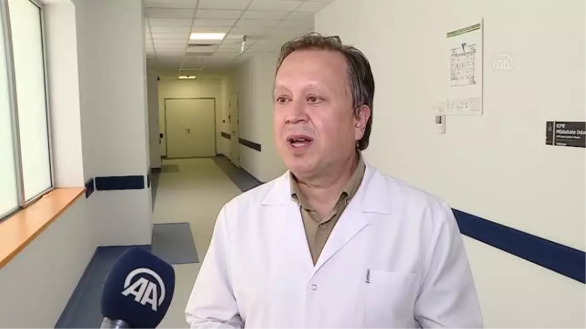 FDA\'nın BioNTech\'e verdiği "tam onay" aşının tartışmasız kullanılabileceğini teyit etti