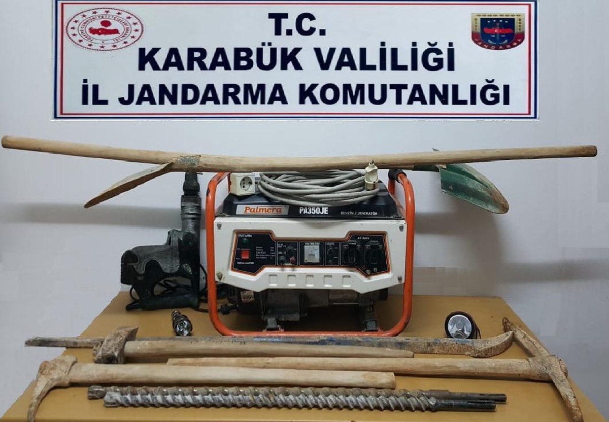 Karabük\'te izinsiz kazı yapan 9 şüpheli yakalandı
