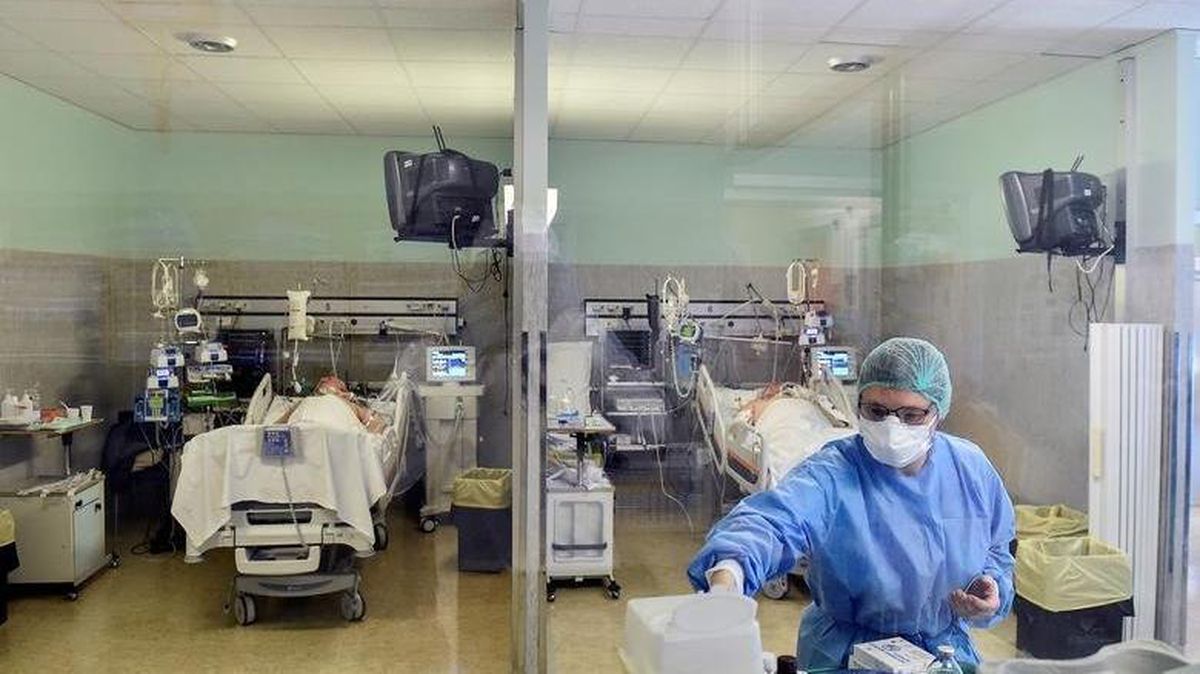 Koronavirüs salgınında günlük vaka sayısı 19 bin 970 oldu