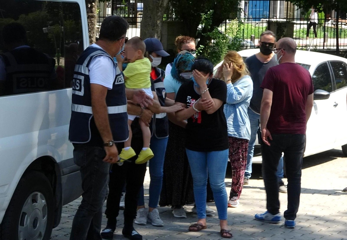 Lüks araçla hırsızlık avına çıkan 5 kişi mahkemece tutuklandı
