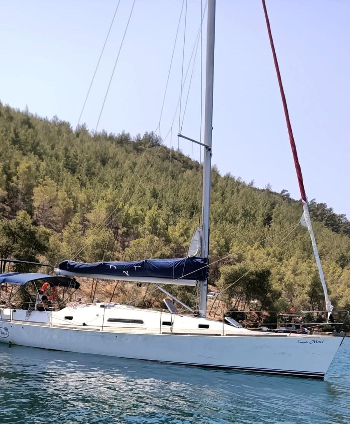 Lüks tekne ile kaçarken yakalandılar