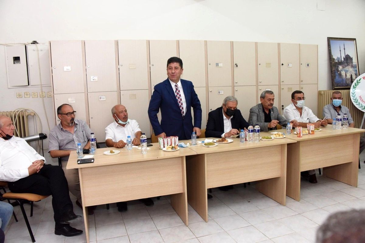 Milletvekili Tüzün ve Başkan Bakkalcıoğlu muhtarların sorunlarını dinledi