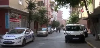Pendik'te korkutan ev yangını...Anne, baba ve çocuklar kendilerini dışarı attı