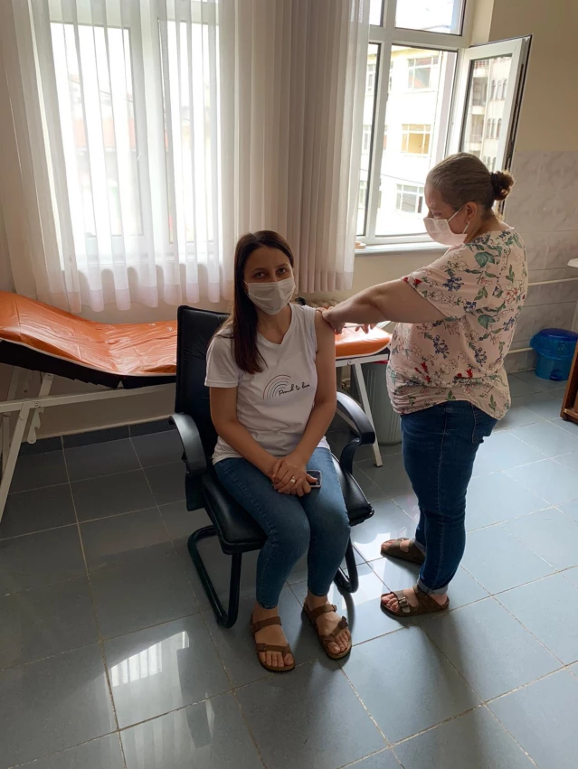 Son dakika haberi: Trabzon'da aşı karşıtı ve kararsızlara yönelik ikna çalışmaları sürüyor