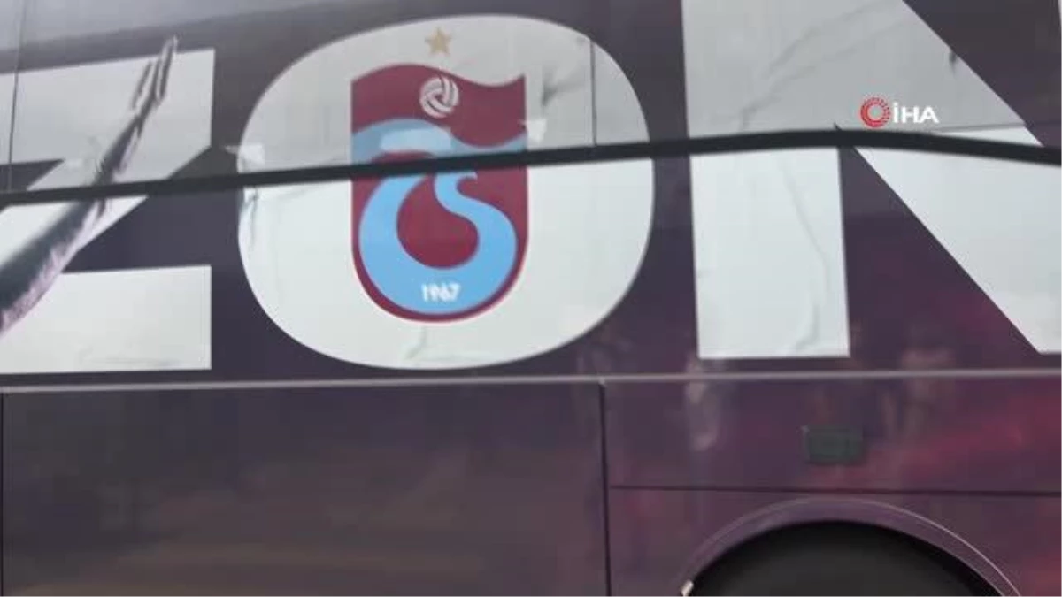 Trabzonspor tur için Roma\'ya uçtu