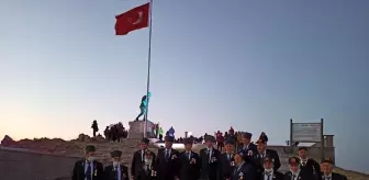 Binlerce kişinin katıldığı Zafer Yürüyüşü tamamlandı