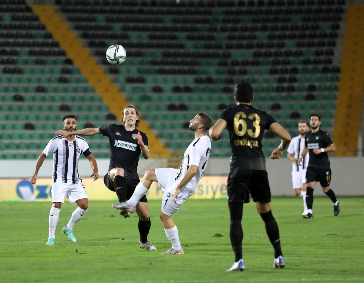 Denizlispor\'dan oyunculara 5 bin TL prim