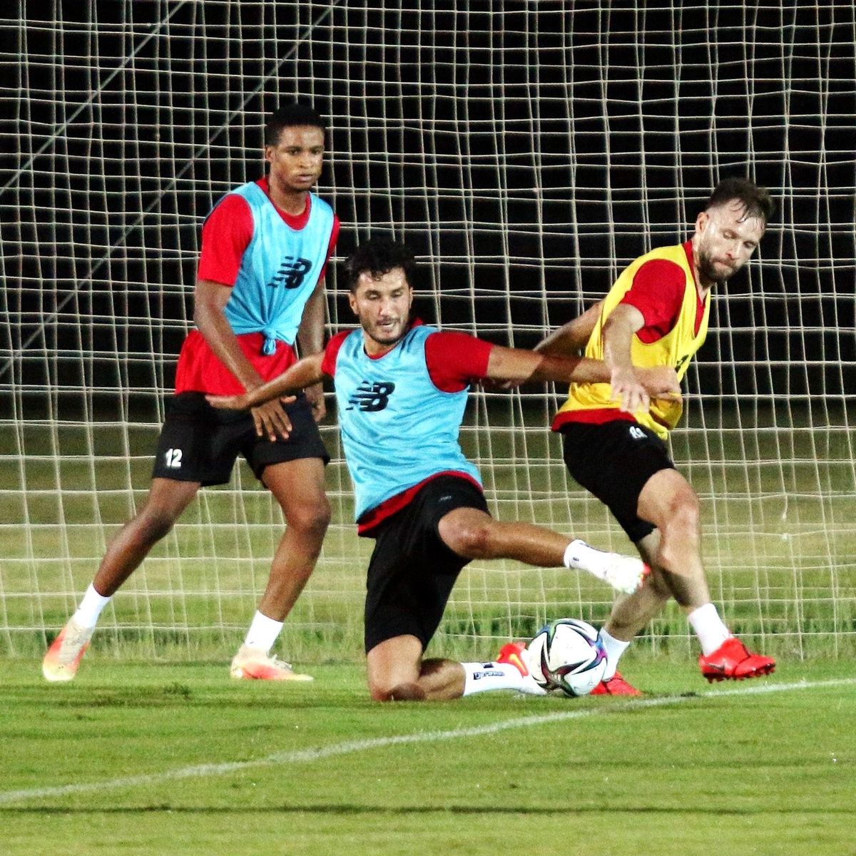 FT Antalyaspor ve Çaykur Rizespor 26. randevuda
