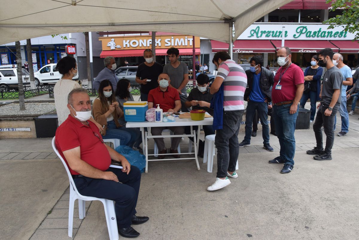 Giresun\'un Espiye ilçesinde aşılama çalışması devam ediyor