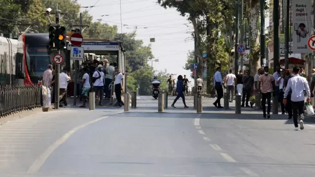 İstanbul'un trafiği en yoğun olduğu bölgelerden Ordu Caddesi, yayalaştırıldı