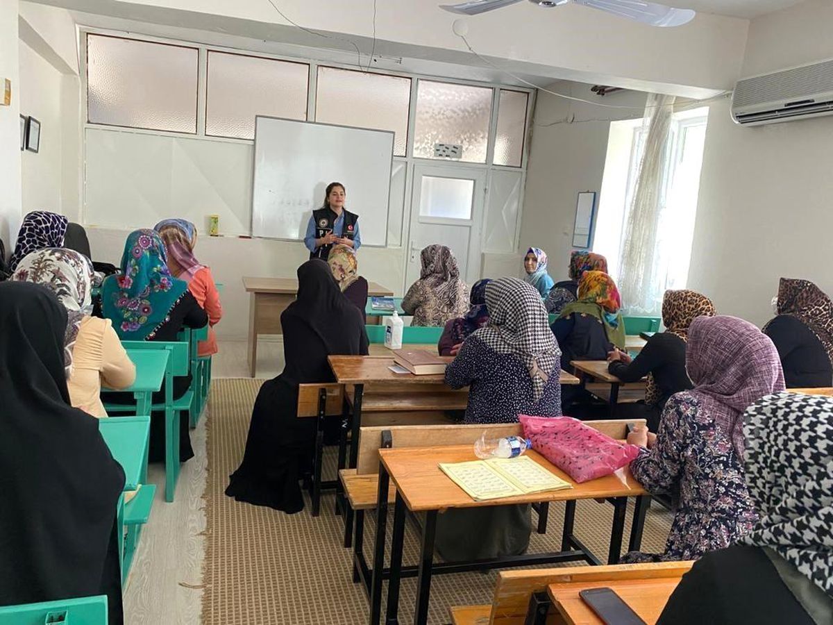 Kadınlara uyuşturucu ile mücadelenin önemi anlatıldı