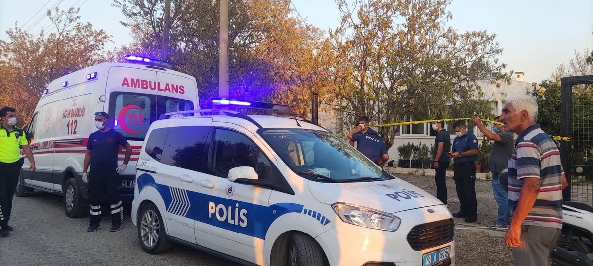Muğla\'da bir kişi annesini bıçaklayarak öldürdü