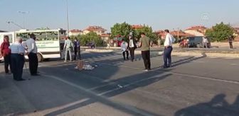 Panelvanın çarptığı emekli doktor hayatını kaybetti