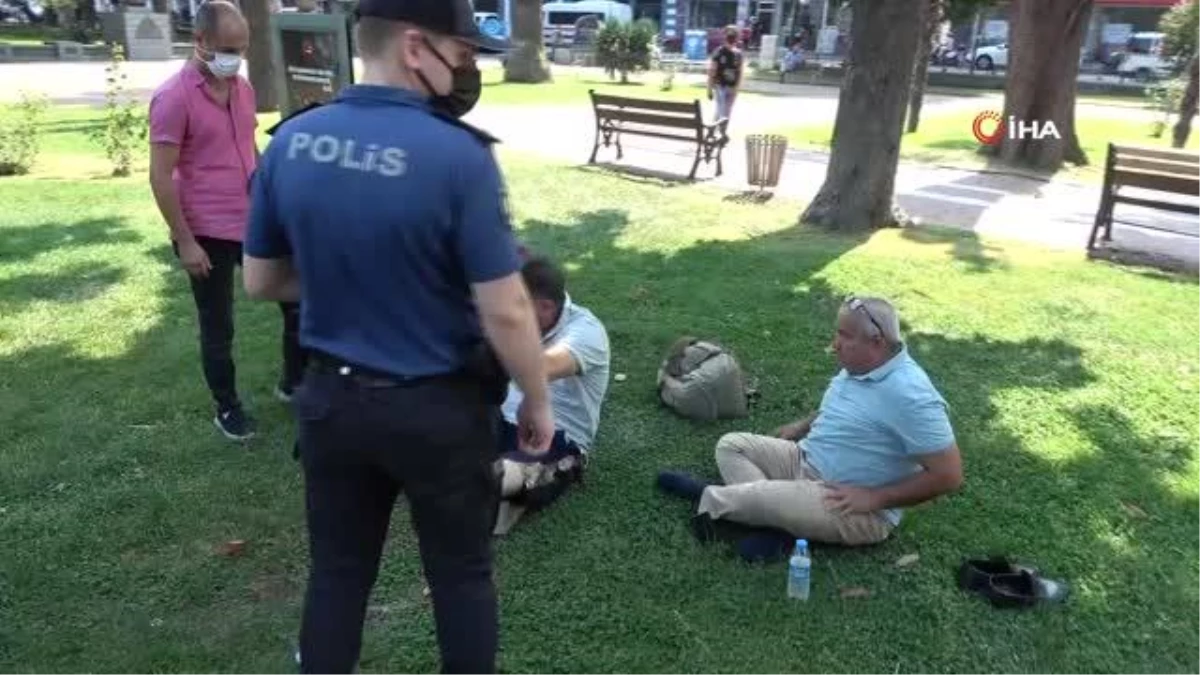 Samsun\'da polis parklarda uygulama yaptı
