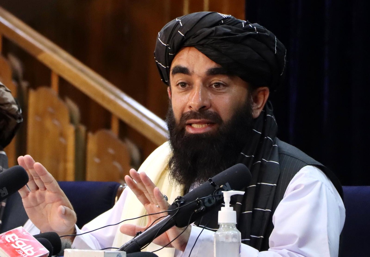 Taliban: "Müzik halka açık yerlerde yasaklanacak"