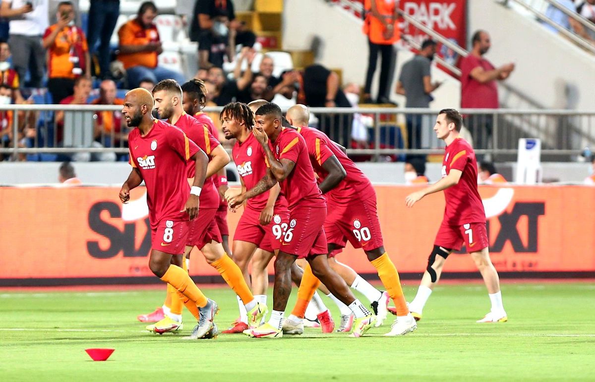 UEFA Avrupa Ligi: Galatasaray: 0 - Randers: 1 (Maç devam ediyor)