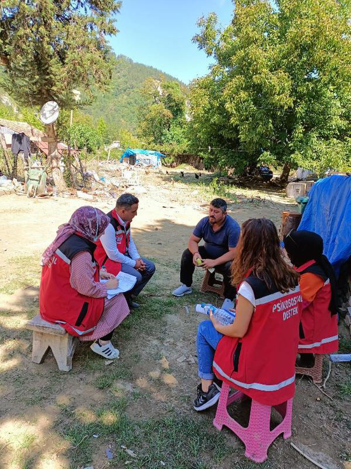 Yangın ve sel bölgelerindeki 24 bini aşkın kişiye psikososyal destek