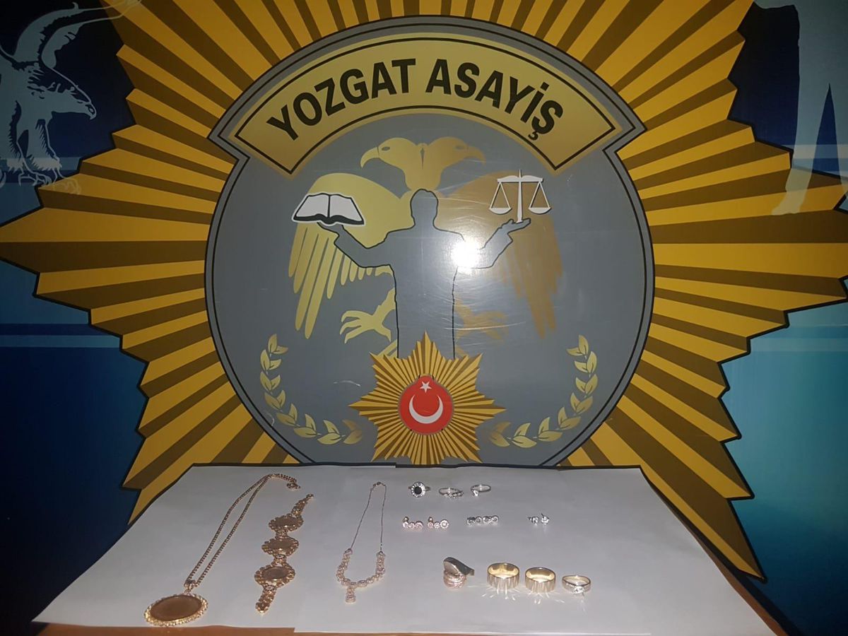 Yozgat\'ta komşularının evinden hırsızlık yapıp, kendi evine de soyulmuş izlenimi veren zanlı tutuklandı