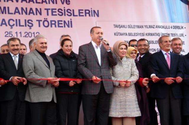 Açılışını Cumhurbaşkanı Erdoğan'ın yaptığı havalimanı, tek kuruş kazandırmadan satışa çıktı