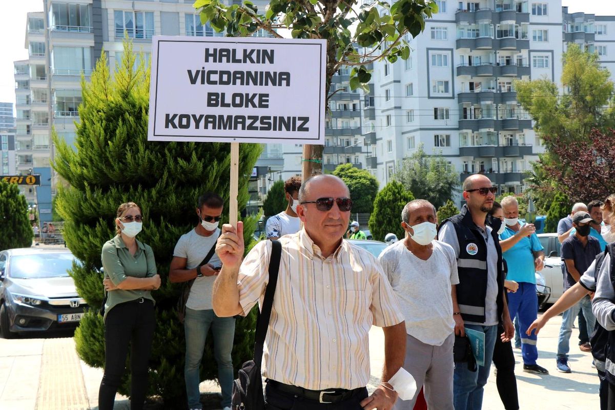 Atakum Belediyesi\'nin banka hesaplarına koyulan hacze tepki