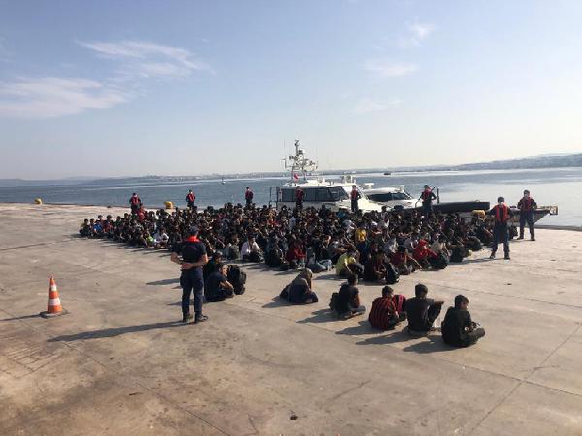 Çanakkale Boğazı\'nda 204 kaçak göçmen yakalandı