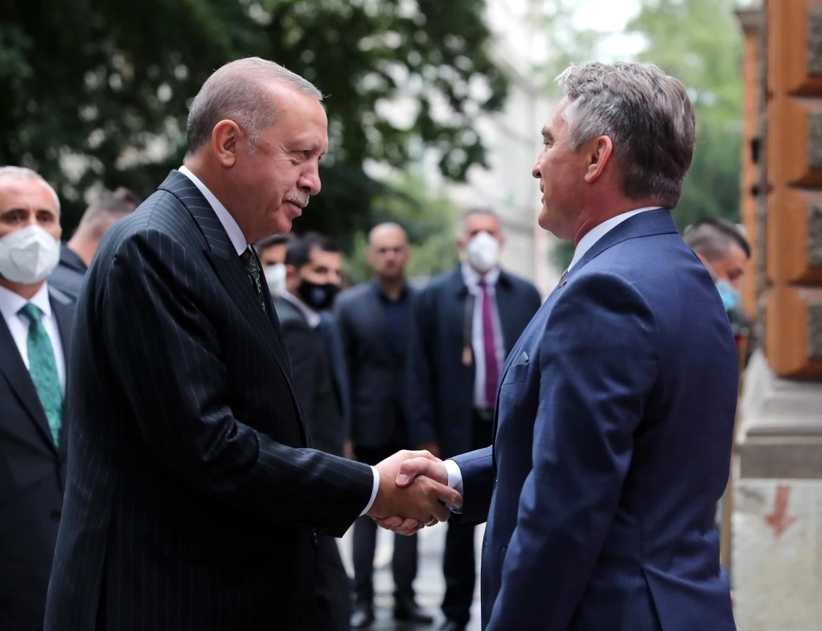 Son dakika... Cumhurbaşkanı Erdoğan, Bosna Hersek\'te resmi törenle karşılandı