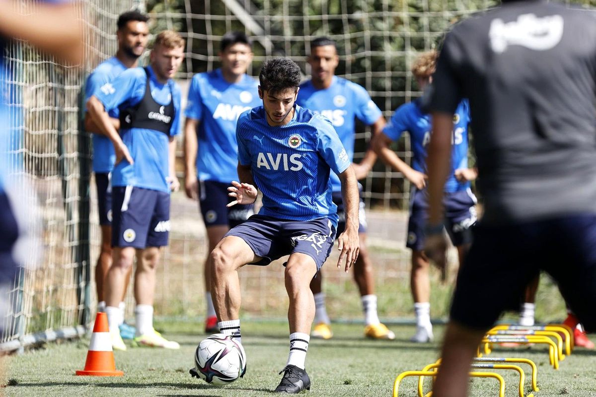 Fenerbahçe, Altay maçı hazırlıklarına başladı