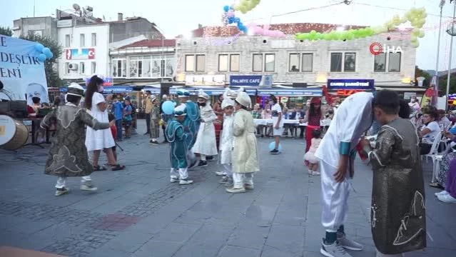 Foça'da toplu sünnet şöleni