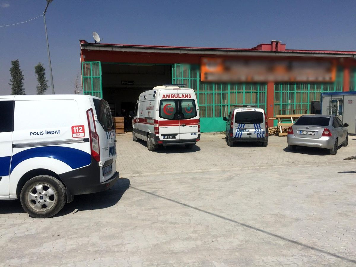 Konya\'da 55 yaşındaki işçi iş yerindeki yatağında ölü bulundu