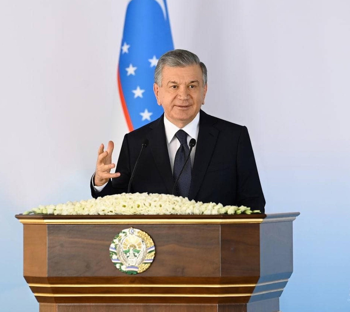 Özbekistan Cumhurbaşkanı Mirziyoyev, Afganistan\'daki durumu değerlendirdi Açıklaması